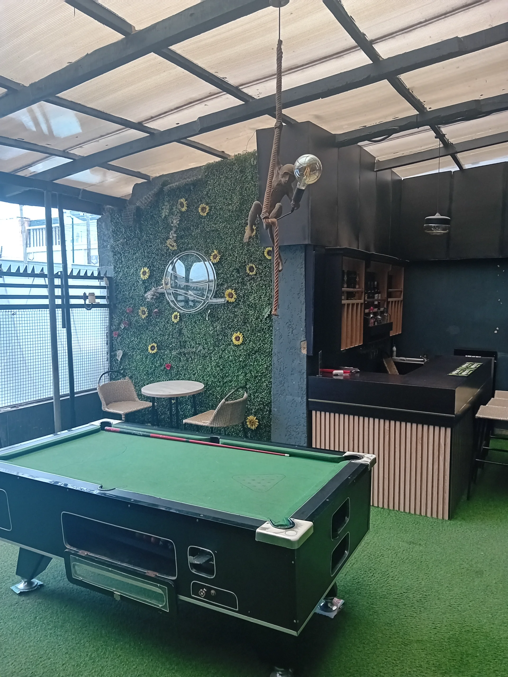 After Glow Lounge & Restaurant Is A Stylish and Versatile Hospitality Venue Located Off Adeniyi Jones in Ikeja, Lagos. The Venue Offers A Relaxed Yet Vibrant Atmosphere, Making It Suitable for A Variety of Social Gatherings, Celebrations, Intimate Parties, Corporate Hangouts, Dinners, Birthdays, and Other Special Occasions.