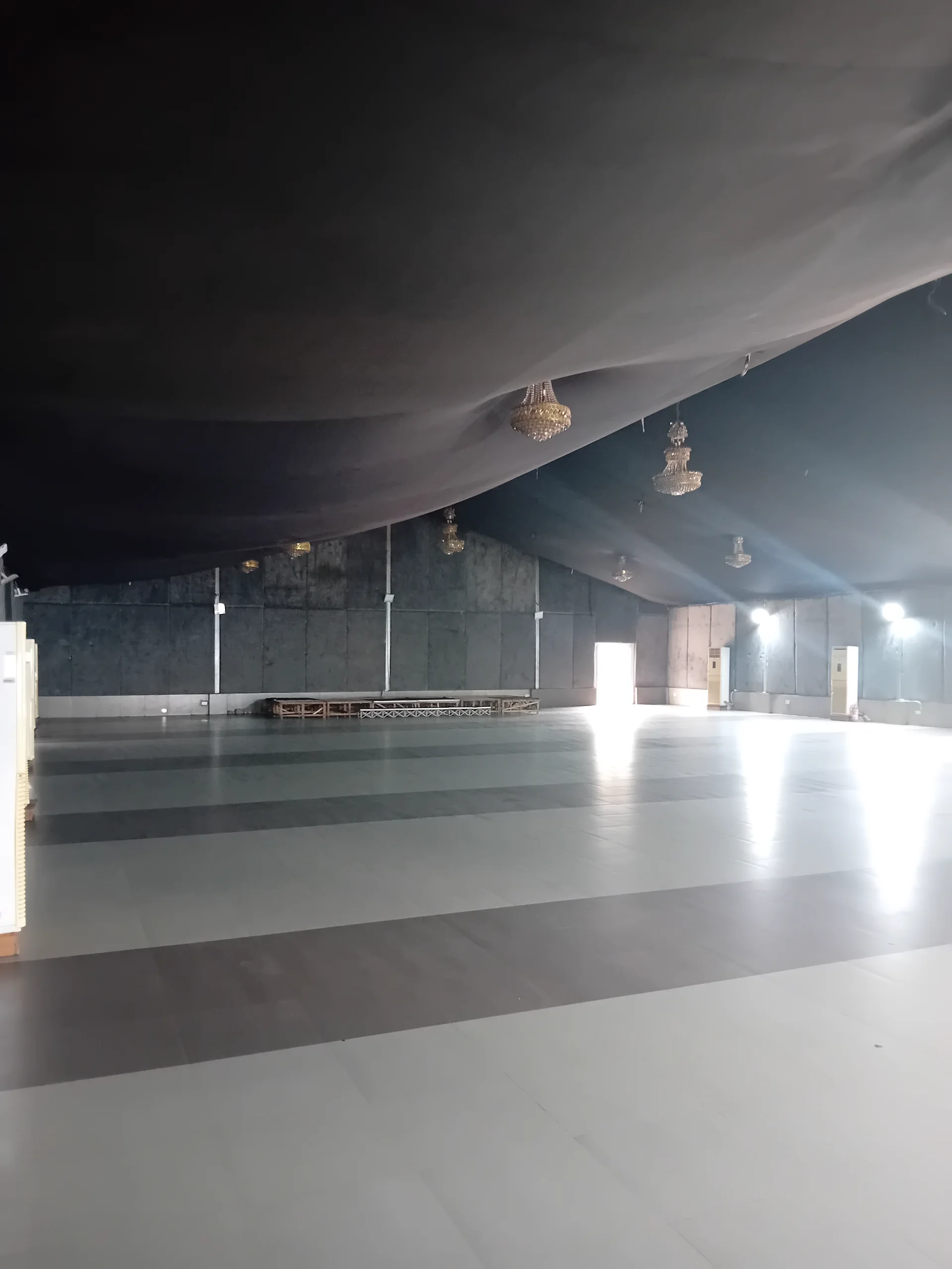 Pleasant Event Centre thumbnail 4