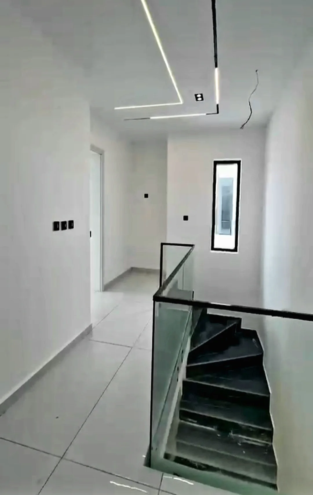 Detached Duplexes With Bq And Pool For Sale