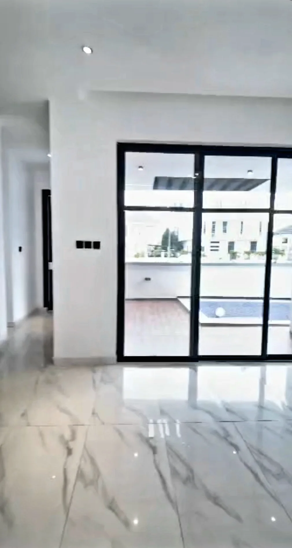 5 Bedroom Fully Detached House With En-Suite Bedrooms thumbnail 11