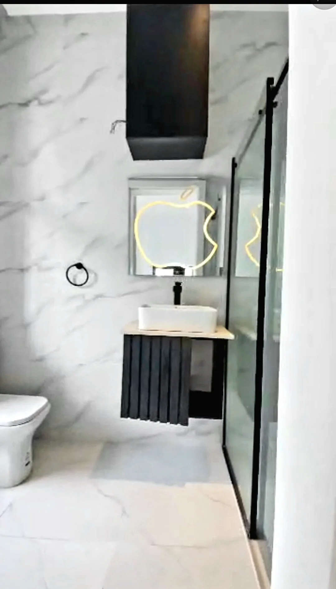 5 Bedroom Fully Detached House With En-Suite Bedrooms thumbnail 16