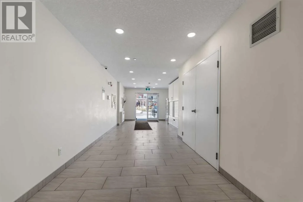 Beautiful View Condominum for Rent thumbnail 11