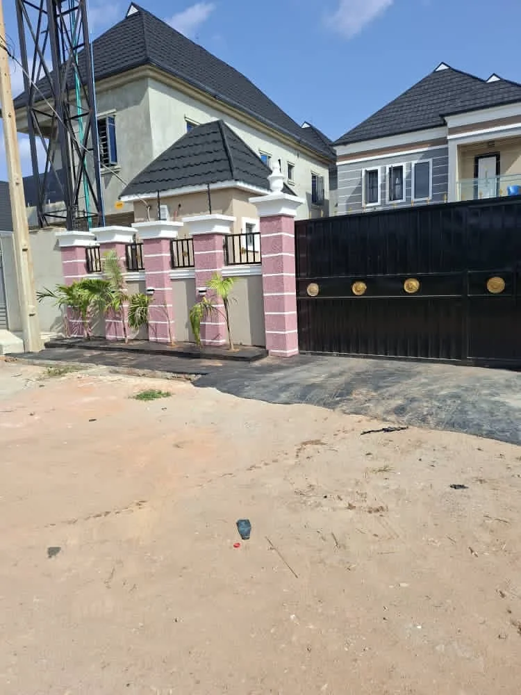 Modern 5 Bedrooms Duplex Inside An Estate