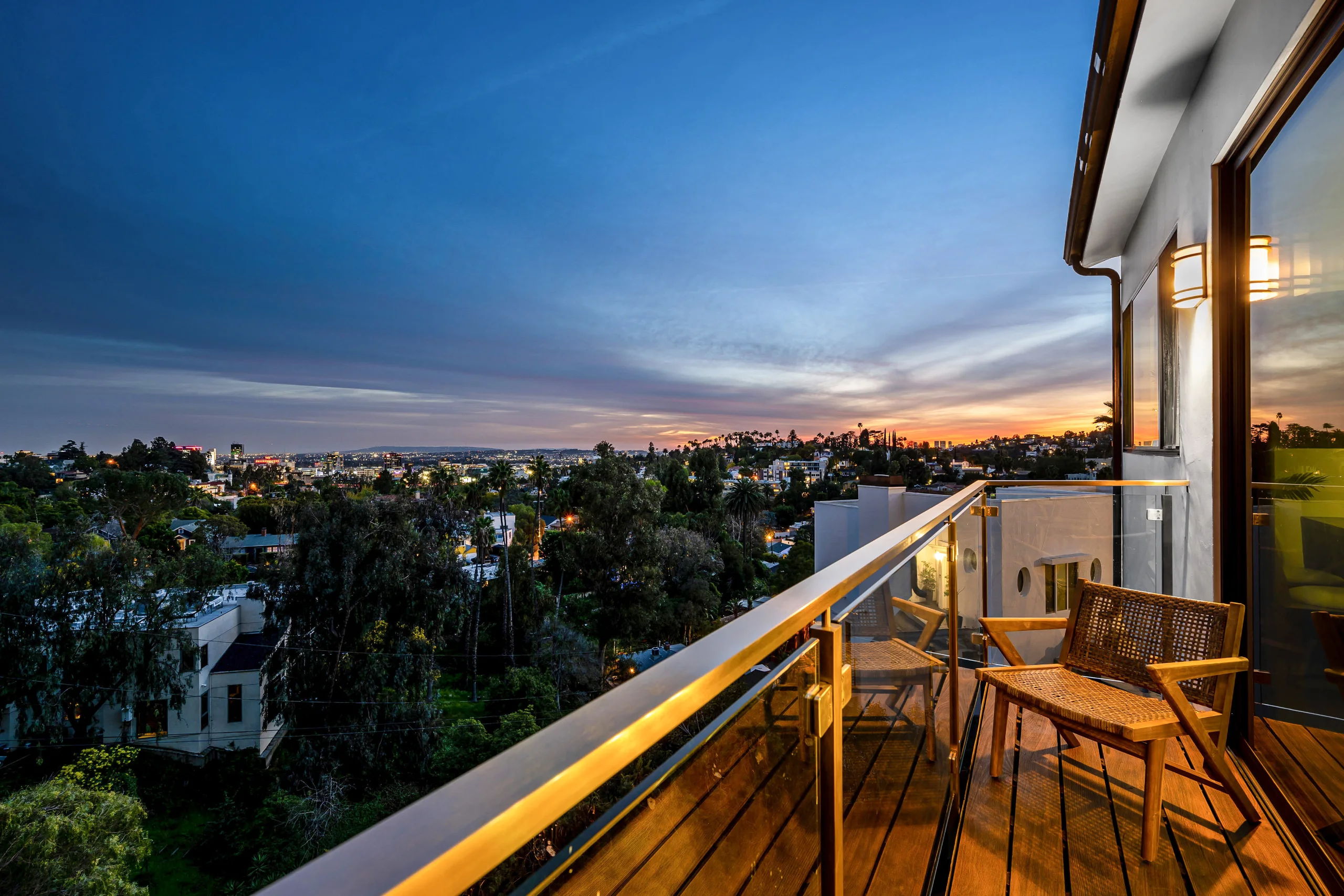 Cozy 2‑bed Flat in Lekki Phase 1