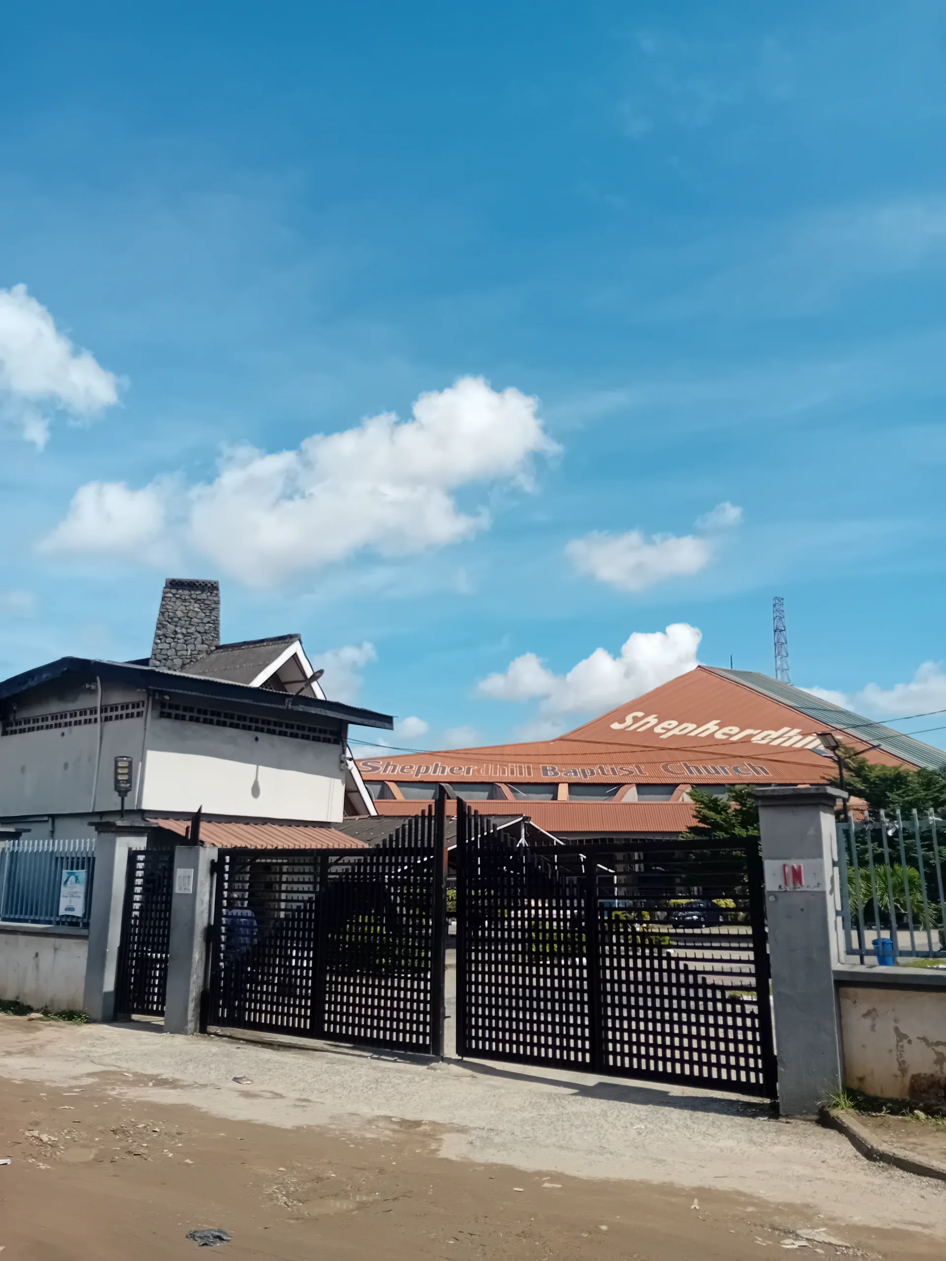 Ade Adegbite Event Center thumbnail 10
