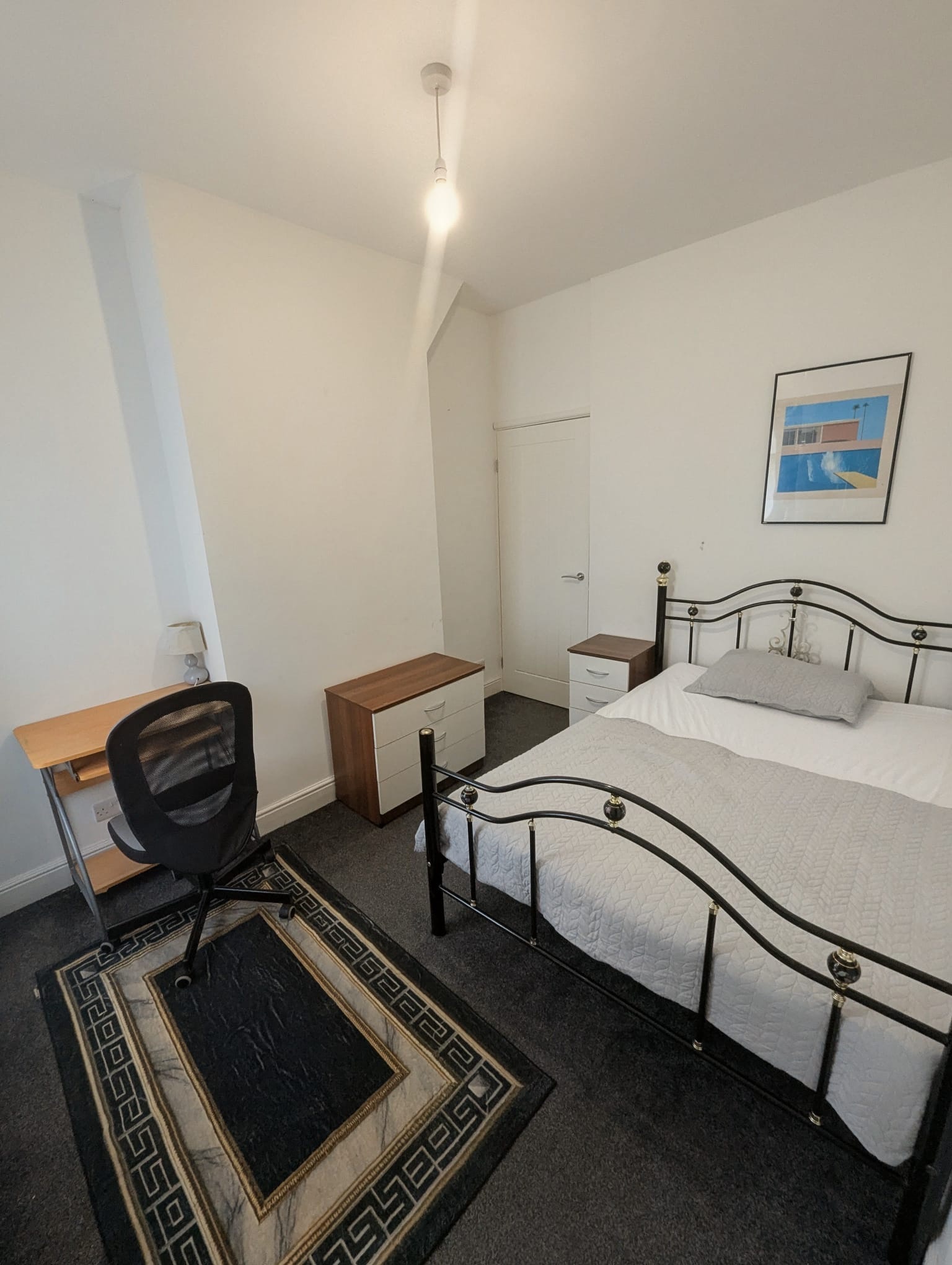 Lagos Apartment 2 Bed thumbnail 5