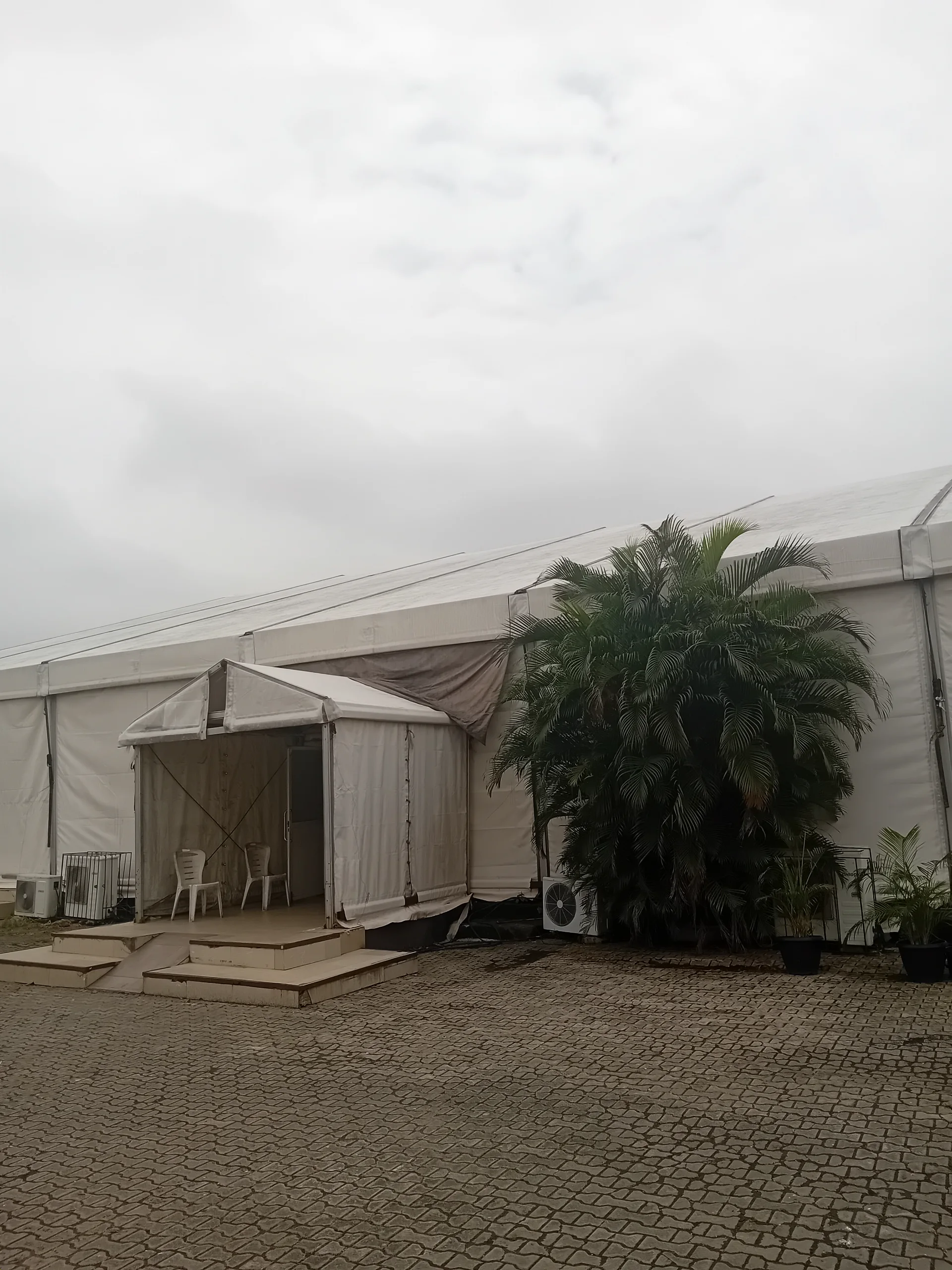 Times Square Events Centre Is A Well-Positioned Event Venue in The Ikeja Gra Area, Offering A Suitable Setting for A Range of Social and Corporate Gatherings. The Venue Provides A Spacious Hall With A Practical Layout That Can Be Arranged to Accommodate Different Event Concepts, From Weddings and Receptions to Birthdays, Conferences, Seminars and Private Celebrations.